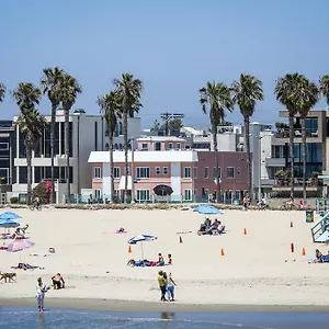 Venice On The Los Angeles
