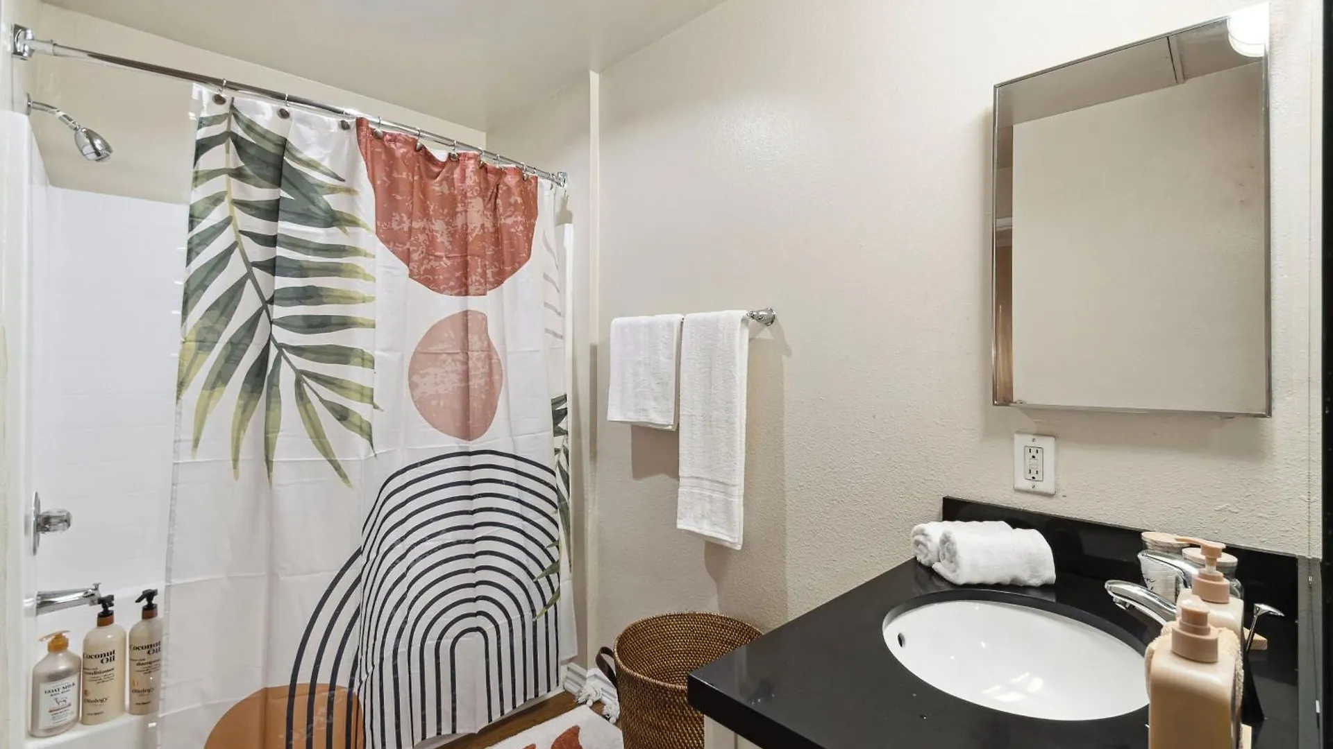 Ideal 1Br Apt In Santa Monica Pool, Gym, Free Parking 2 Min To Promenade Los Angeles 0*,  United States